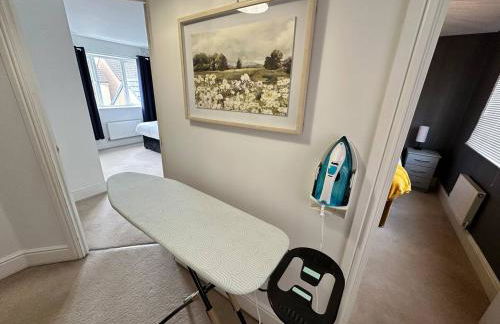 Spacious & Modern Retreat Garden Free Parking! - Foto 60