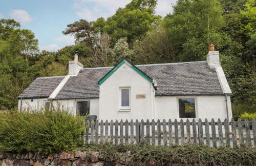 Roddy's Cottage - Photo 2