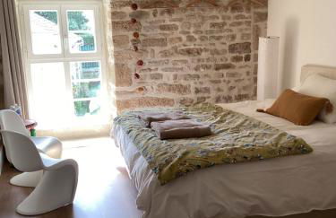 La Closerie de Gigny Maison Templiere avec Piscine,jacuzzi - Foto 18