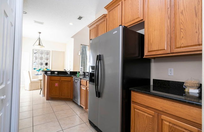 Stunning 5 Bd Home w Pool Close to Disney 7420 - Foto 50