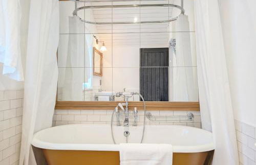 Flowering - Ashling Park - Foto 13