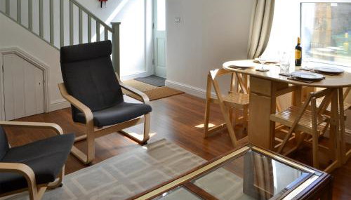 Oake Cottage - Photo 4