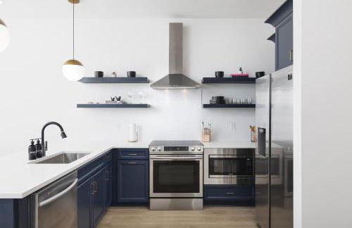 3 Miles to Downtown Broadway Bars - Walk to Coffee from Condo - Foto 5