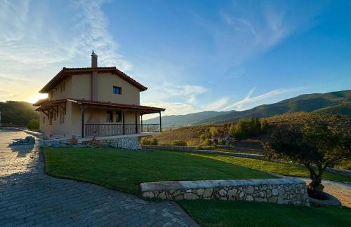 Alexi's House - Photo 45