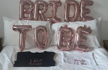 King Richard's Luxury Lodge - Sleeps up to 8, Dog Friendly, Near Sherwood Forest at Fairview Farm in Nottingham set in 88 acres and great for Groups, Family Gatherings & Corporate events - Foto 46