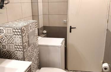 Les Clés du Bonheur by Beds4Wanderlust, 47m2 avec Terrasse privative & Parking-RER B TGV 10min-Orly 20min - Foto 43