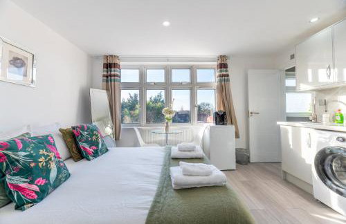 Cosy modern studio - fast links to central London - Pass the Keys - Photo 5