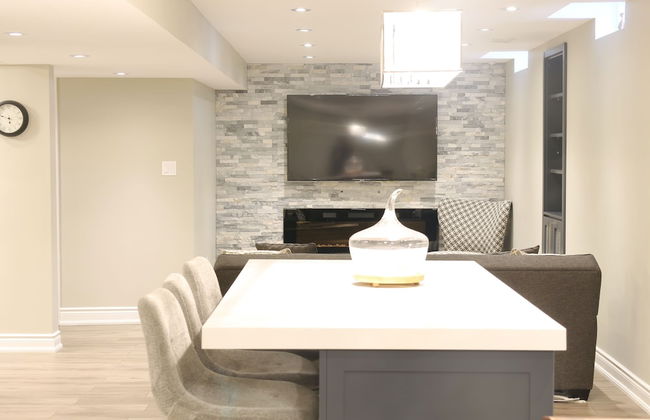 Fully Furnished Private Guest Suite - Foto 9