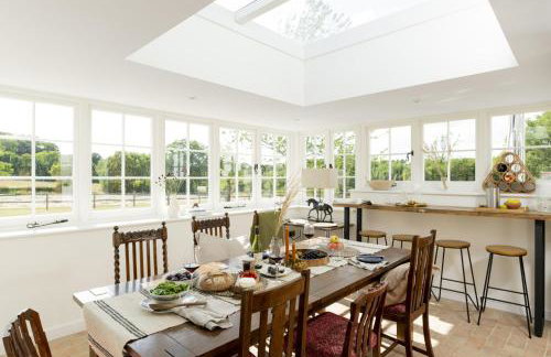 Historic Farmhouse Retreat Foot of the South Downs - Foto 2