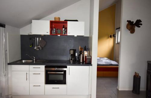 Holiday Home in Forest with Terrace & BBQ - Foto 73