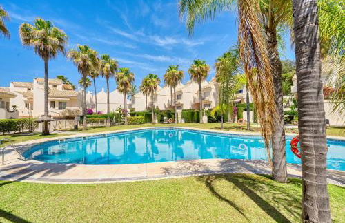 1107 Marbella Beach Front House - Photo 4