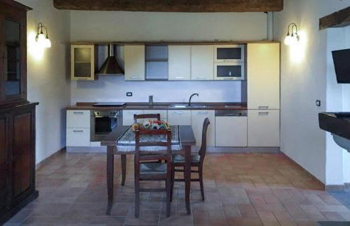 1 Bedroom Nice Apartment In Sant'angelo In Vado - Foto 10