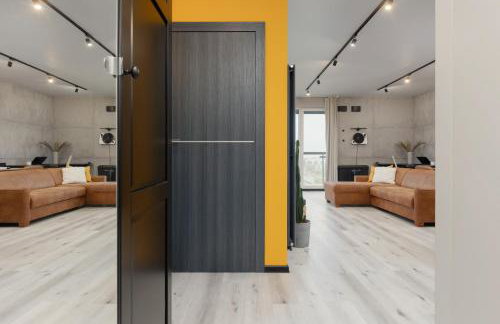 Industrial Pet-Friendly Apartment with Movie Projector by Noclegi Renters - Foto 11