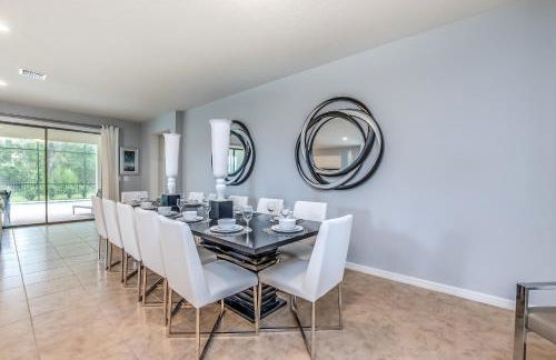 Villa W/ Pool, Movie Theater & Game Roomsleeps 20 - Photo 20