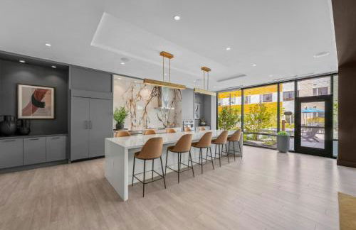 Hyatus Luxury Residences Boston Everett Premier Collection - Photo 9