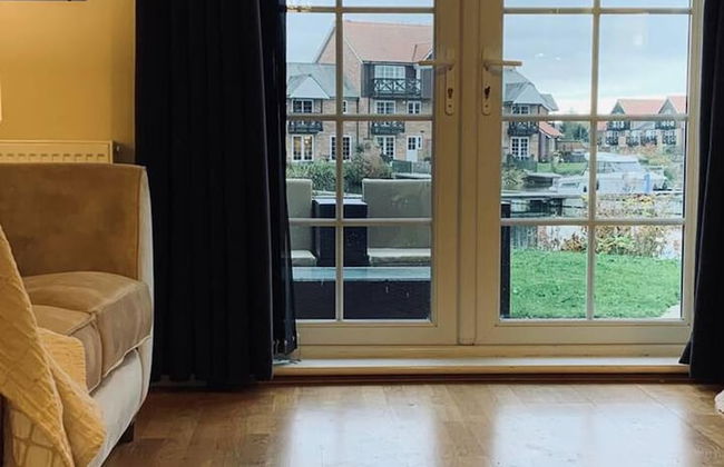 Waterside Townhouse With Balcony And Marina View - Foto 2