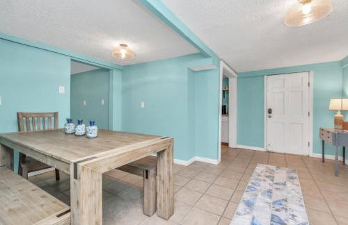 Sleep a Group of 7 in this Spacious Galveston Studio - Minutes to Beach! - Foto 13
