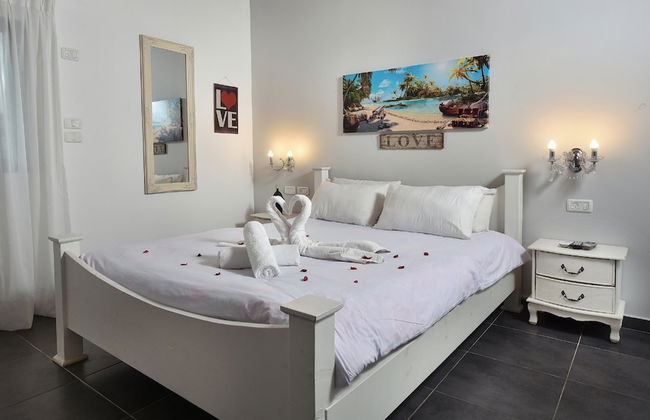 Niflaot Hagolan - Photo 6