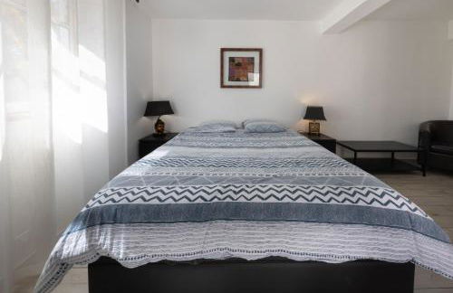 Belle maison atypique avec piscine chauffée - Foto 31