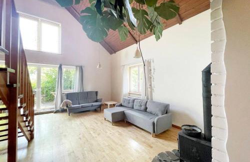 Uroczy dom i bezpłatny parking - Foto 3