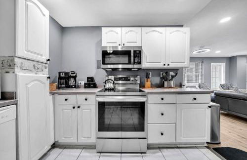 P8G Remodel 2BR/2BA downtown ATL-Parking & Balcony - Photo 35