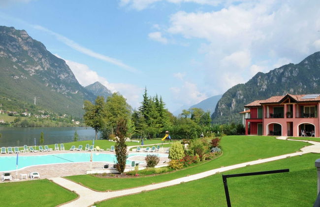 Apartment in Idro With Pool and Garden - Foto 20