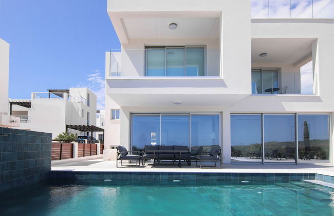 Phaedrus Living: Luxury Seaview Coral Bay Villa - Foto 2