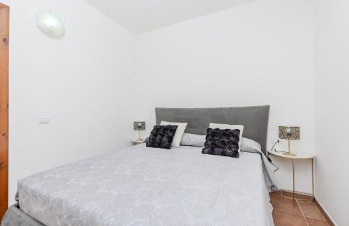 SPLENDIDO APPARTAMENTO SAN TEODORO La Suaredda - Foto 14