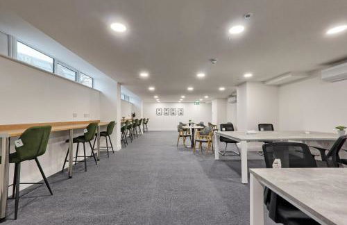 Homely & Lush 1 Bed Apartment at Trinity Point Gravesend, Suitable for Long Stay and Short Stay - Foto 43