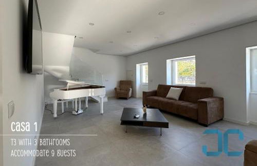 Arada Property - 4 Houses in 1 Private Property, Free Parking and Hot Tub - Foto 15