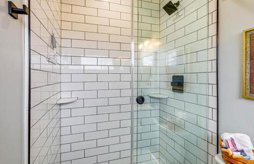 Peaceful Farmhouse Retreat 6 Mi to Virginia Tech! - Foto 12