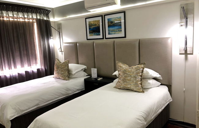 Modern Goldfields Apartments - Photo 10