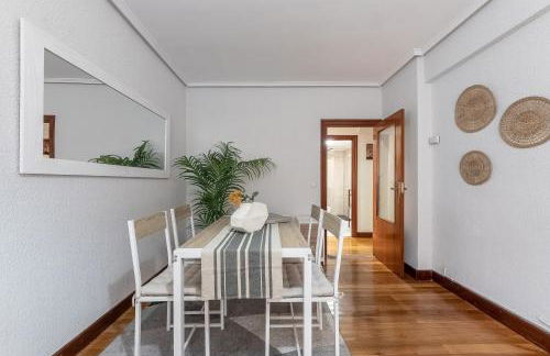 POLITTE amplio apartamento & garaje - el Casco Viejo a tus pies - Foto 6