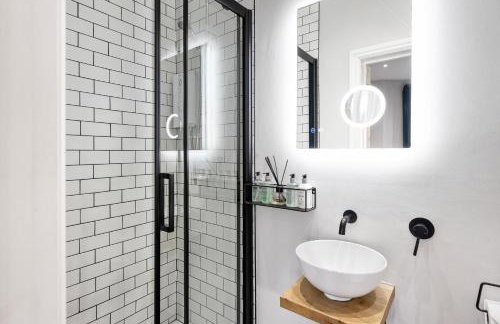 Stylish modern apartment near the city centre with nearby off-road parking - Foto 4