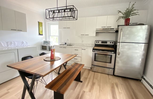 Housing in the Heart of the Village - Foto 1