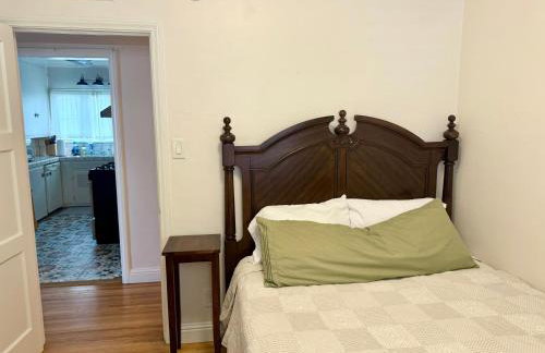 Historic, Family-Friendly Home in Downtown - Photo 2