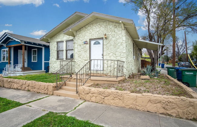 Cozy 2br/1ba Near Downtown Sleeps 8 - Foto 28