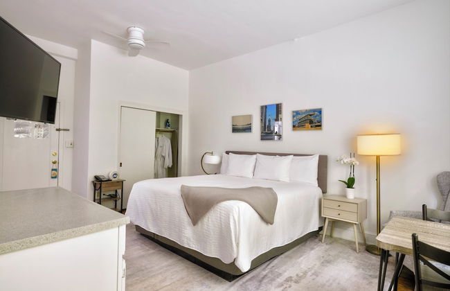 The Plaza Hotel - Photo 12