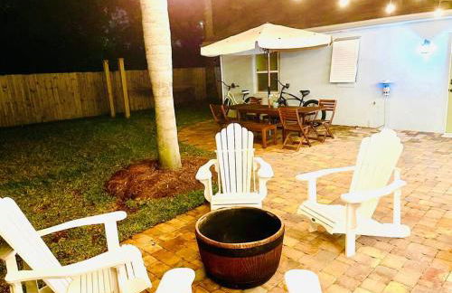 Jacksonville Blue Bungalow Retreat Comfortable 2 Bedroom Haven - Foto 24