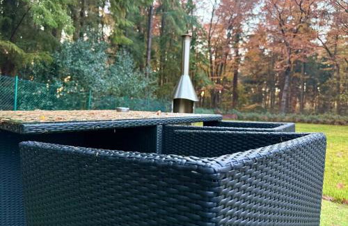 Modernes Ferienhaus am See mit Garten - Photo 36