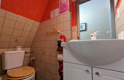 Charmant chalet de montagne avec terrasse et vue imprenable - FR-1-589-72 - Foto 16