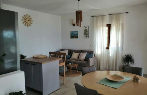 Kuća za odmor Gnjila u uvali iznad prekrasne plaže - Foto 25