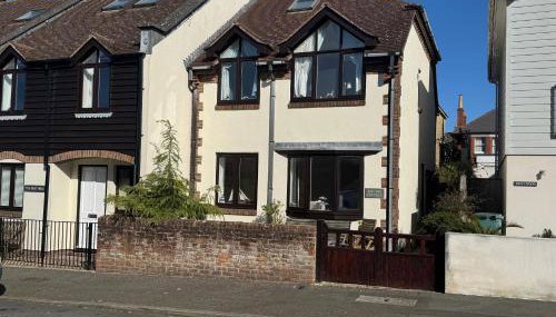 Anchor Cottage, seaside holiday home - Foto 1