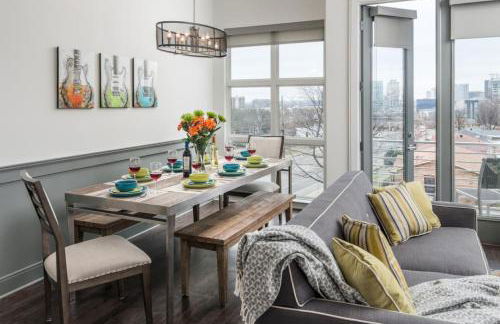 The NEW Nashview Rooftop-Skyline View - Sleeps 12 - Foto 26