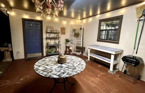 Rest, Relax & enjoy the entire cozy vacational home! - Photo 13