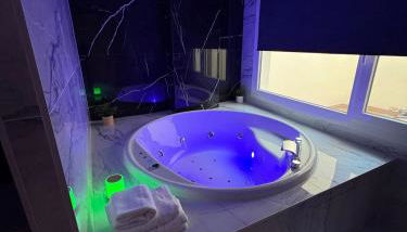 Centric Loft near Arts & Science - Photo 2