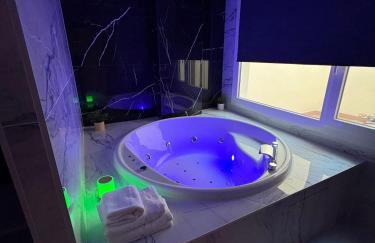 Centric Loft near Arts & Science - Photo 2