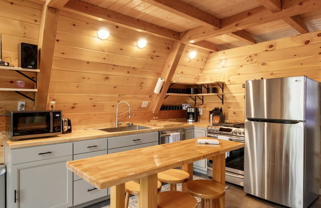 Birch Haven Tree House Directly ON Trail - Photo 24