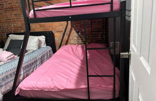 Chic 5 BD home in Little Italy - Foto 26