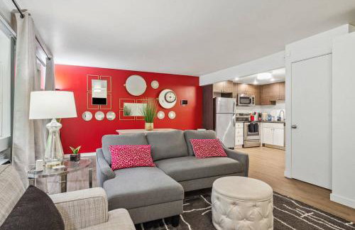 Cozy DT Bellevue Apt | Fast Wi-Fi & Free Parking - Foto 7